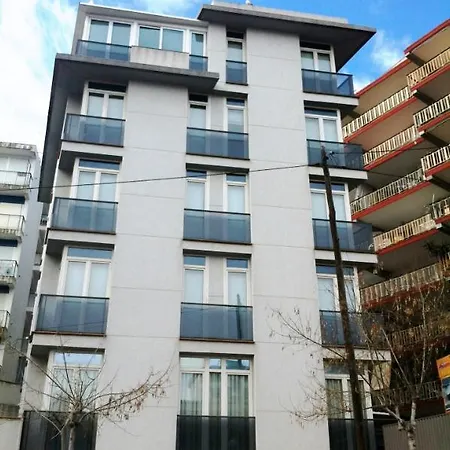 Martribuna Apts